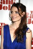 Saffron Burrows pictures