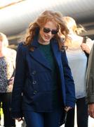 th_08180_Tikipeter_Jessica_Chastain_arrives_into_LAX_005_122_205lo.jpg