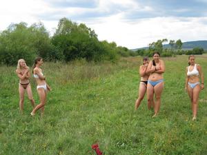 Amateur girls flashing naked tits outdoor 862-g5ko1kpdsi.jpg