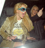 http://img151.imagevenue.com/loc417/th_30291_Britney_uppie_2_123_417lo.jpg